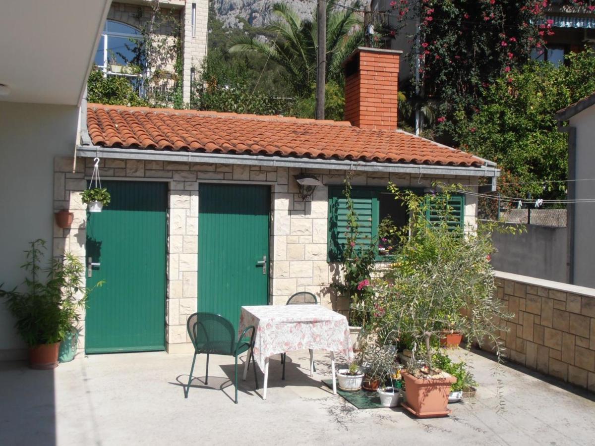 Apartment Villa Bešker Makarska Exteriör bild